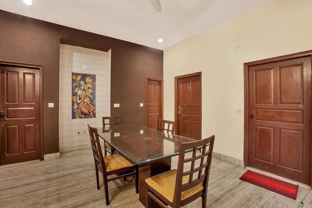 Oyo Flagship 8914 Hotel Ambrosia Gurgaon 3*,  India